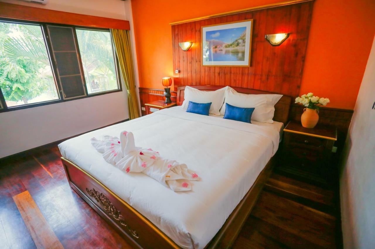 อี-เอาต์ฟิตติ้ง วังทอง โฮเต็ล Hotel หลวงพระบาง ภายนอก รูปภาพ